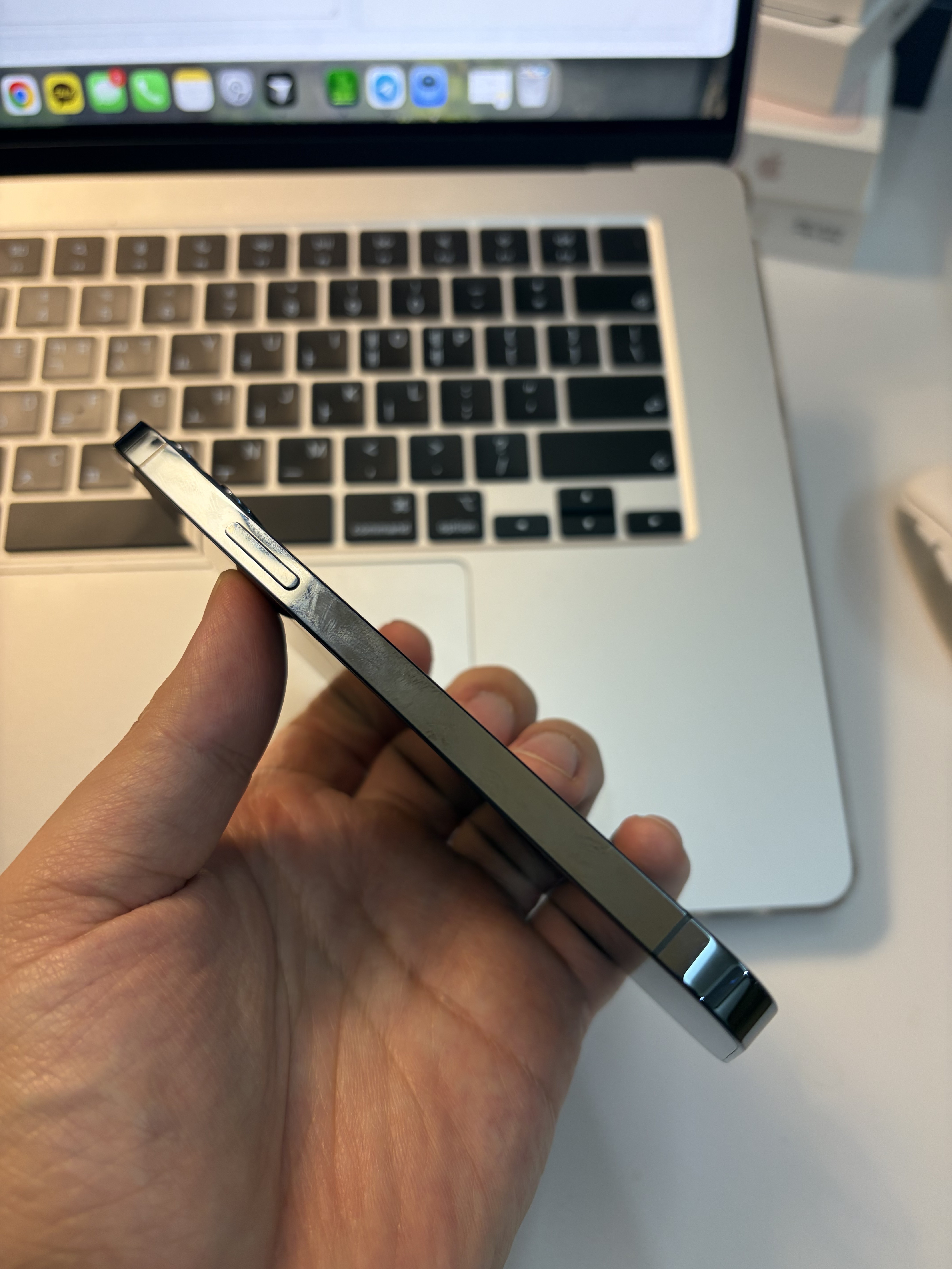 iPhone 12 Pro TE-1
