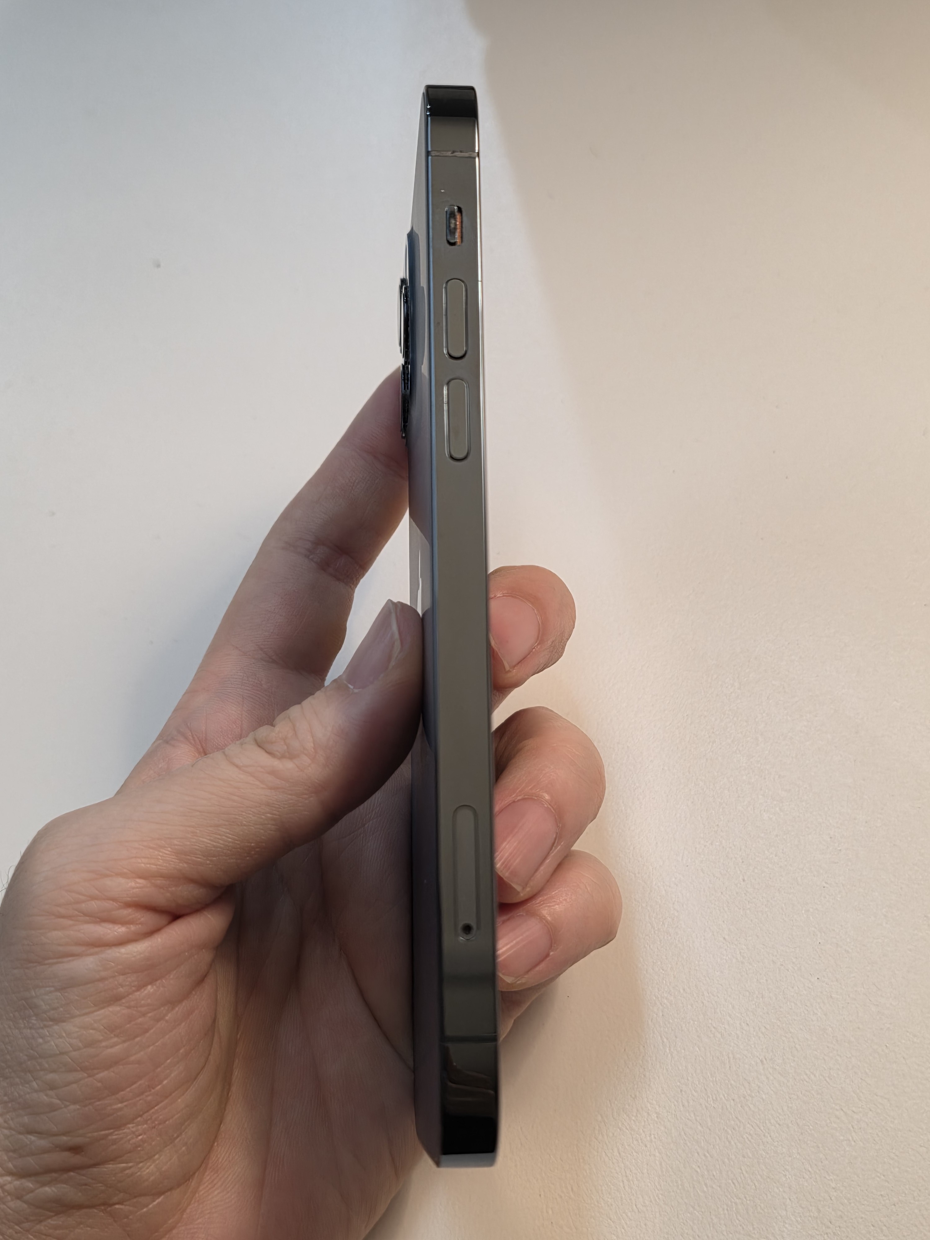 iPhone 12 Pro TE-11