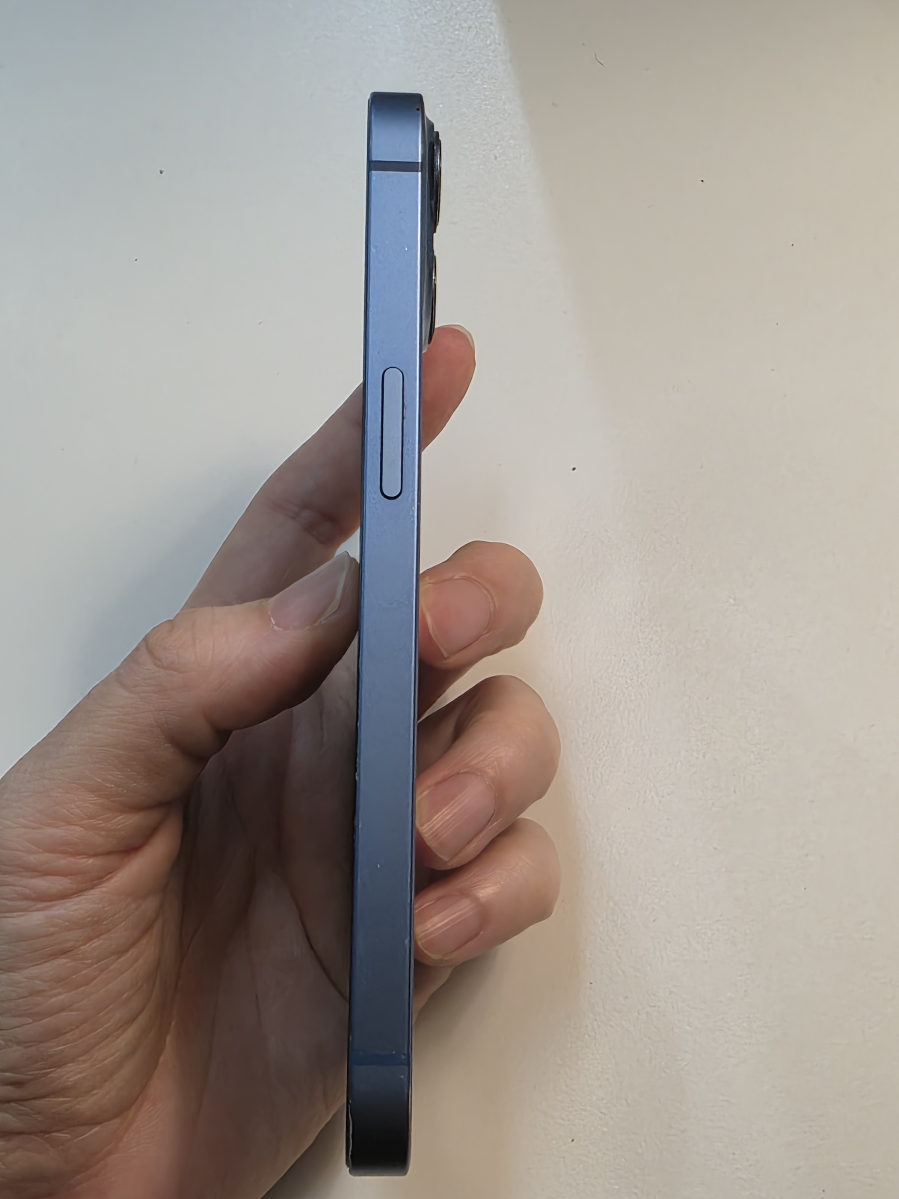 iPhone 13 TE-13
