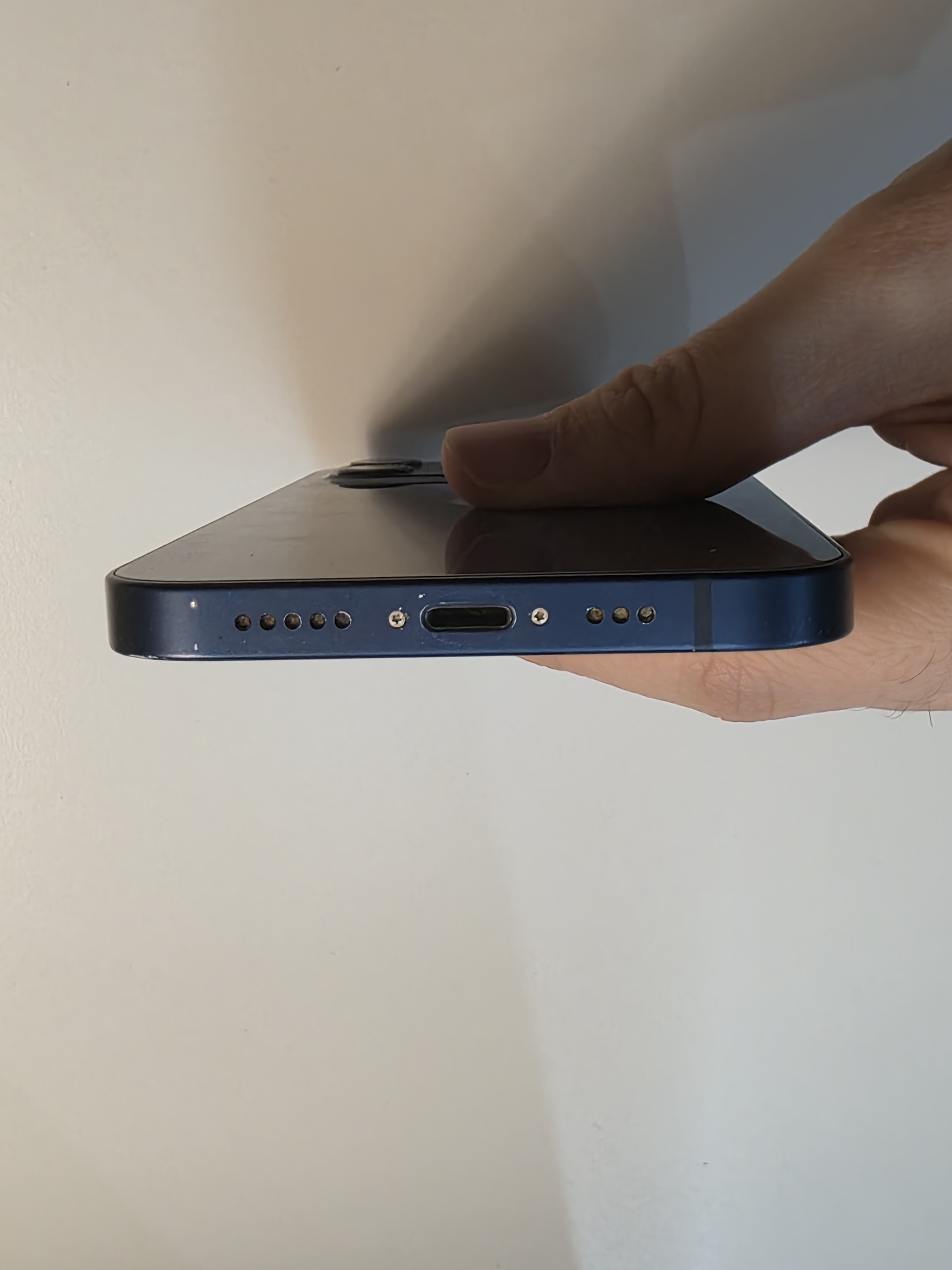 iPhone 12 TE-17