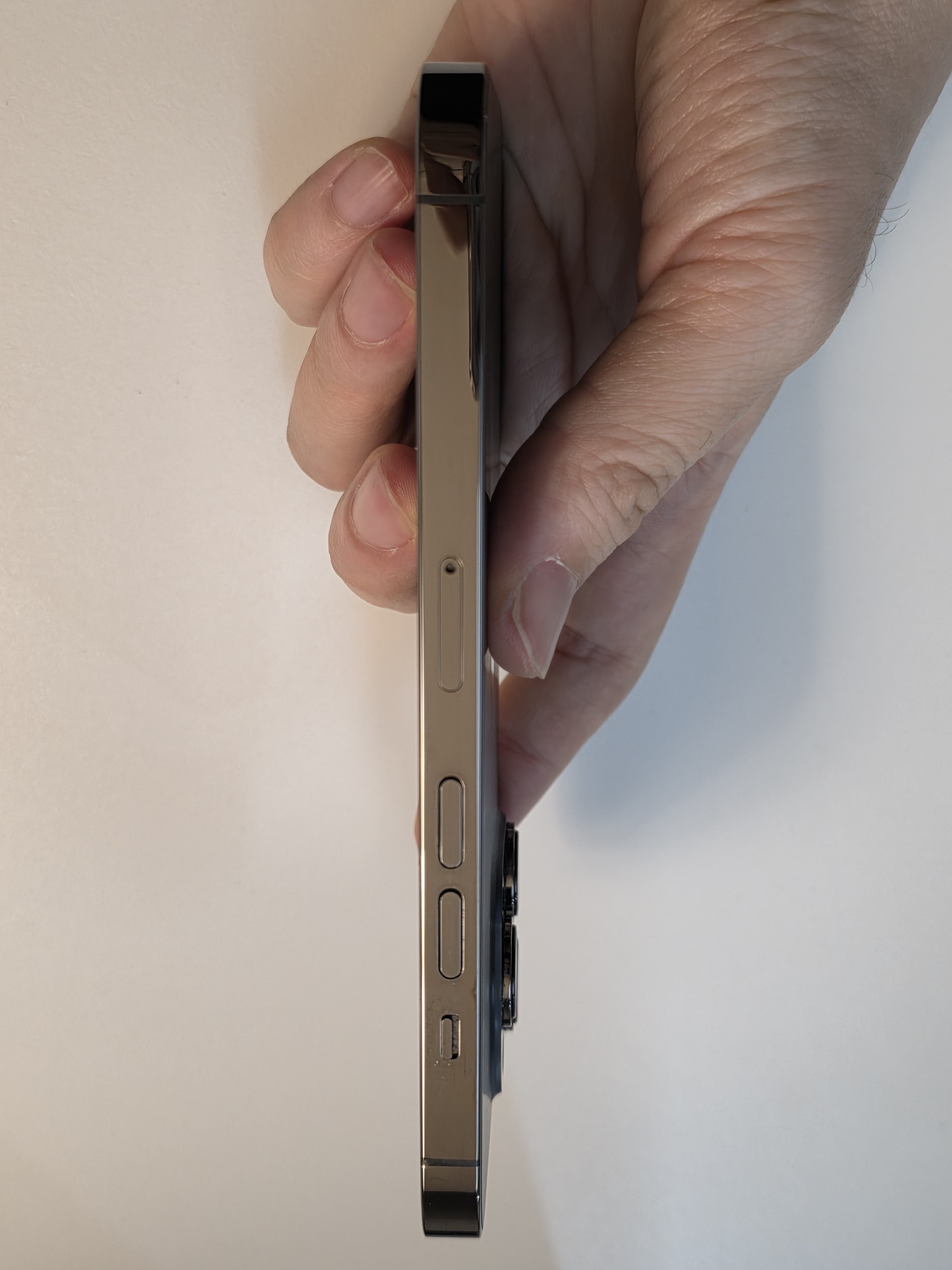iPhone 13 Pro TE-28