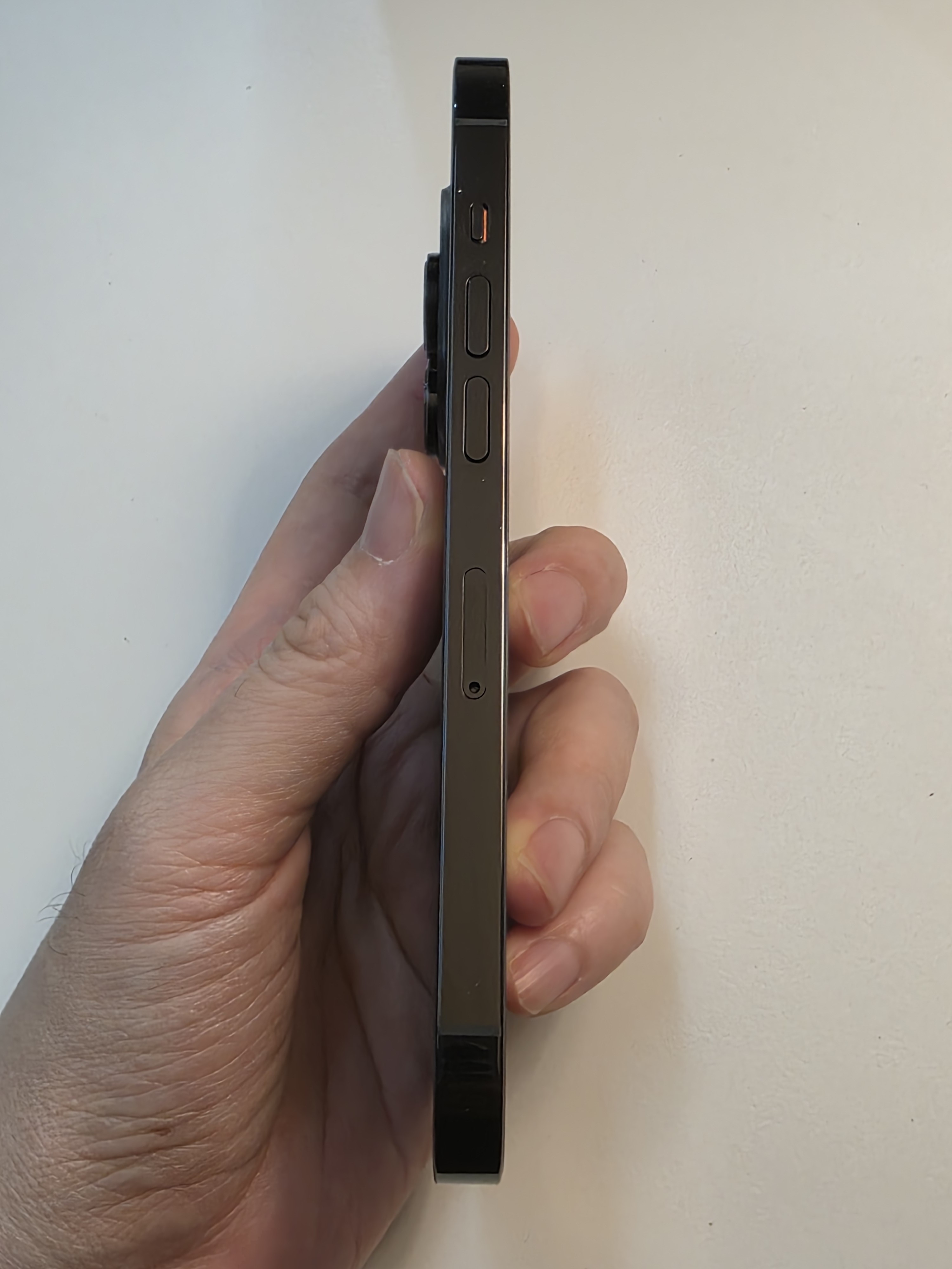 iPhone 14 Pro TE-35