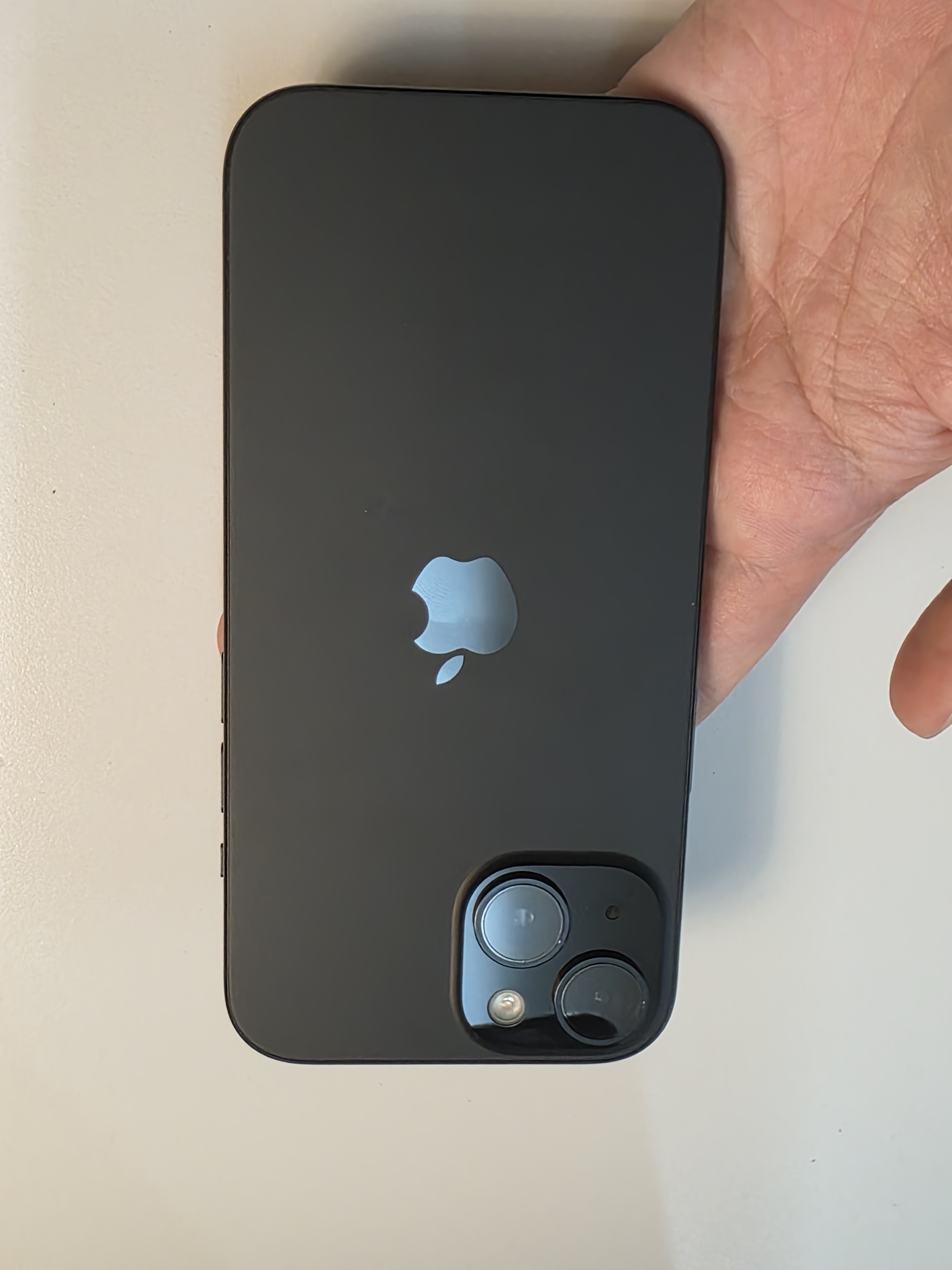 iPhone 15 TE-40