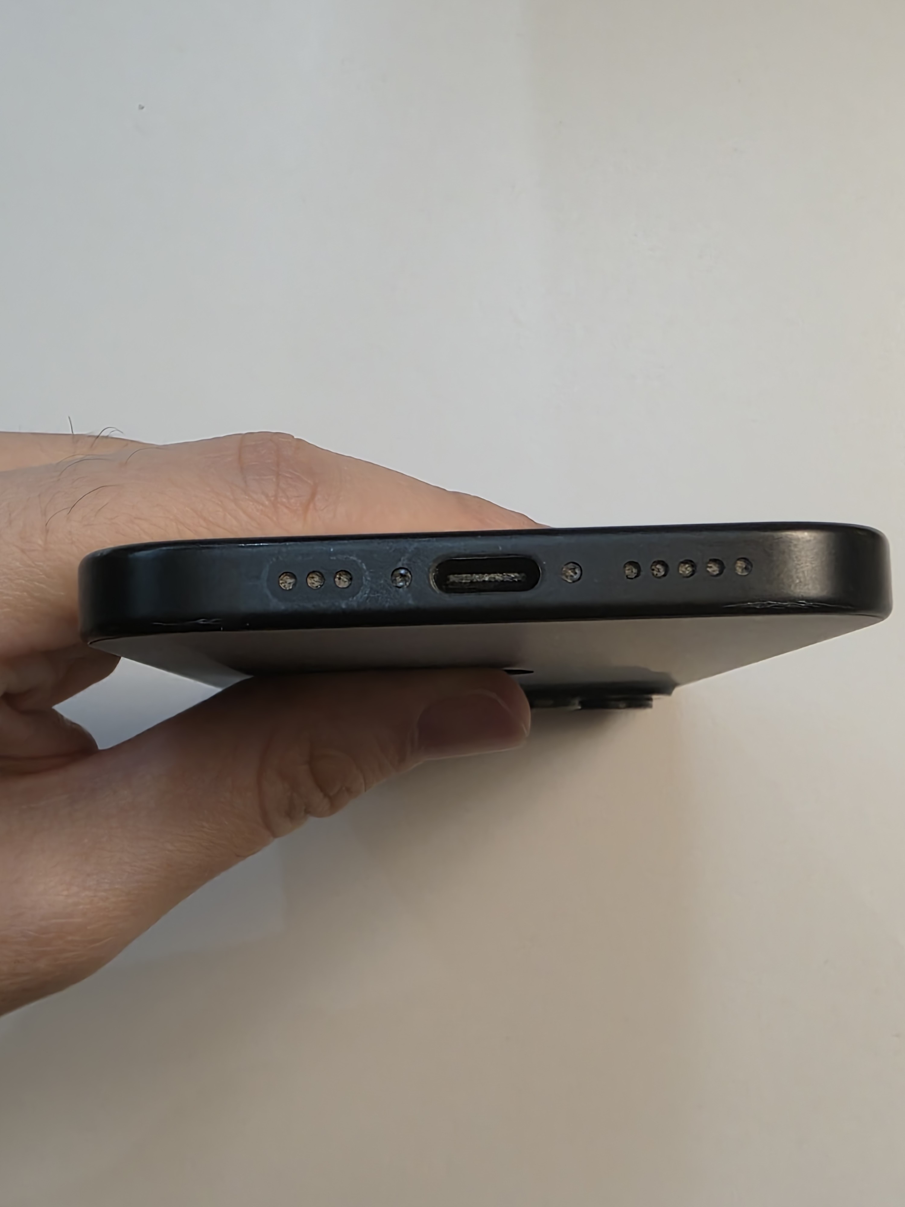 iPhone 15 TE-40