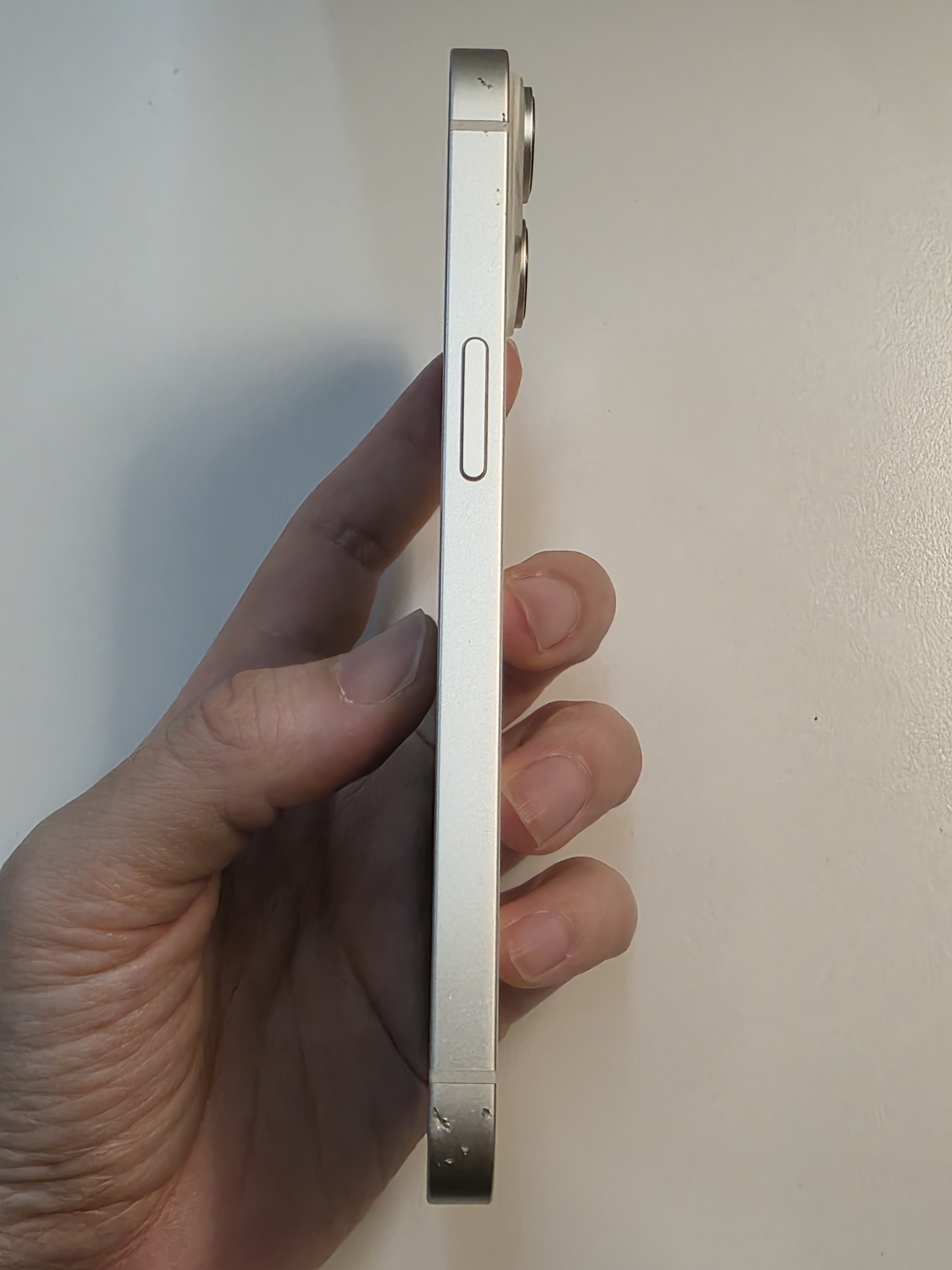 iPhone 14 TE-42