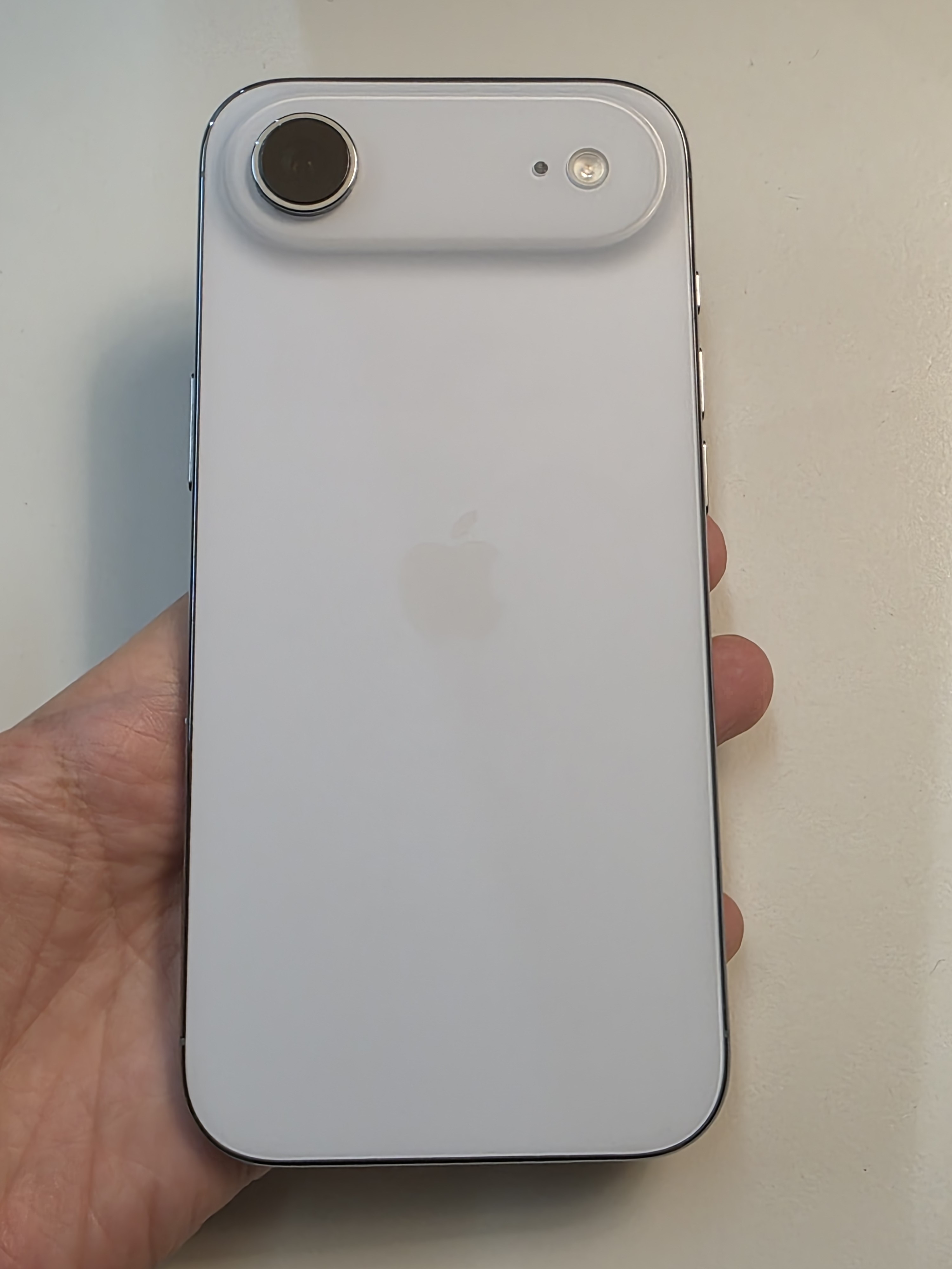 iPhone Air TE-8