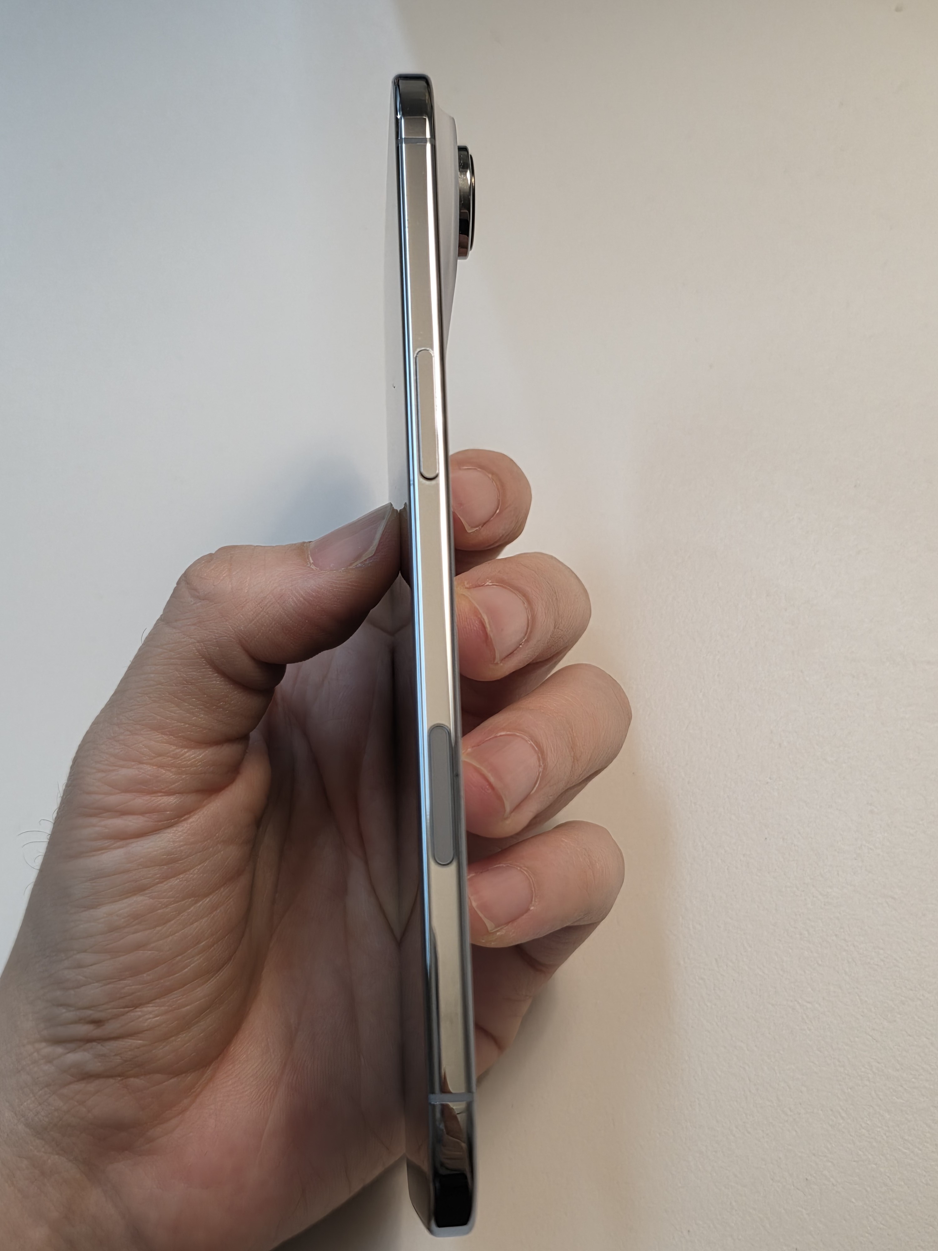 iPhone Air TE-8